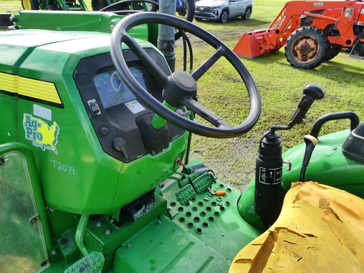 john-deere-5045e-image-13