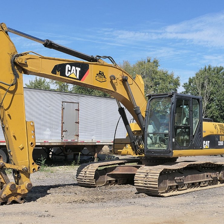 2011 CATERPILLAR 320D