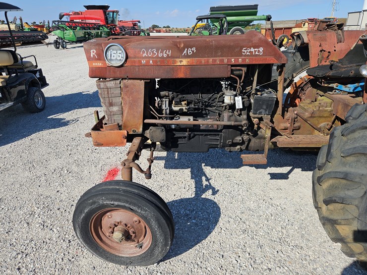 massey-ferguson-165-image-2