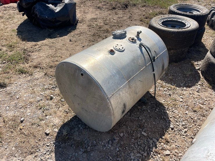 #2004-•-~80-gallon-aluminum-fuel-tank-inv#-29762-image-1