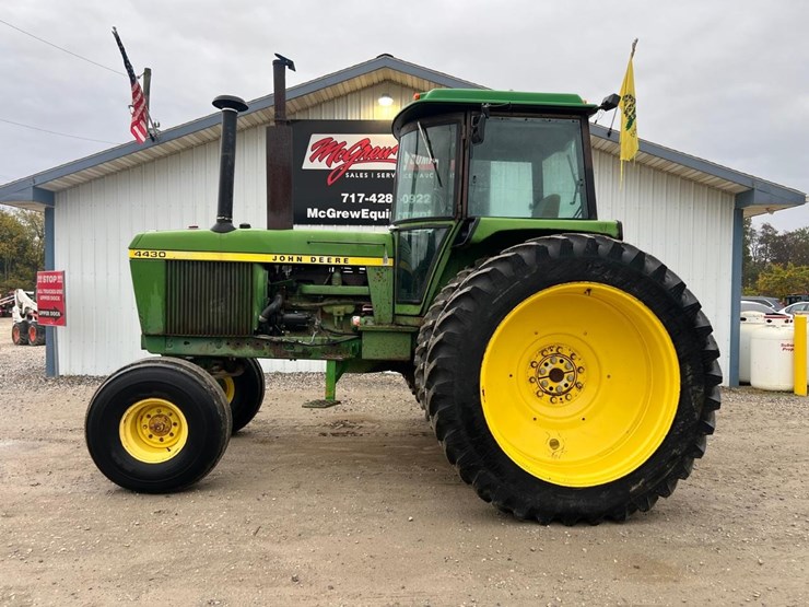 john-deere-4430-image-1
