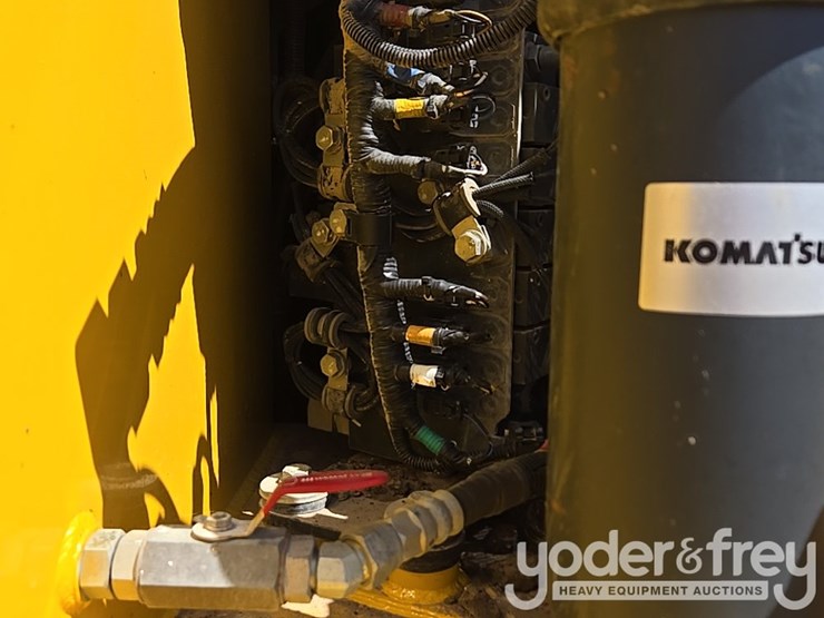 2022-komatsu-d71pxi-24-image-53