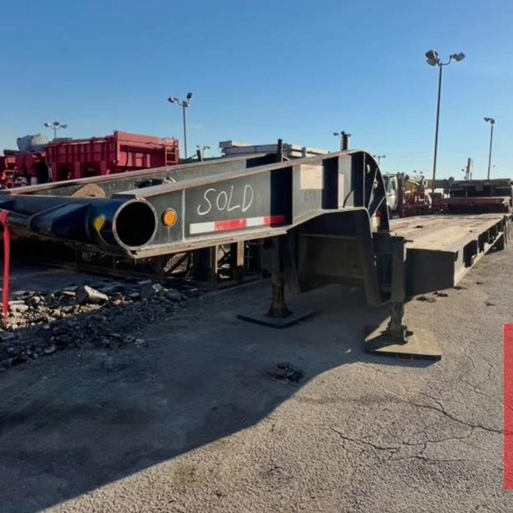 2013 60 Ton 3 axle Oilfield Lowboy Trailer