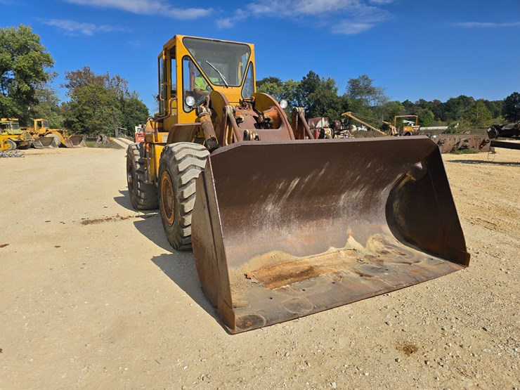 caterpillar-966b-image-37