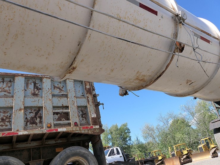 1978-fruehauf-5000g-water-tanker-trailer,-sn:omz796805-image-7
