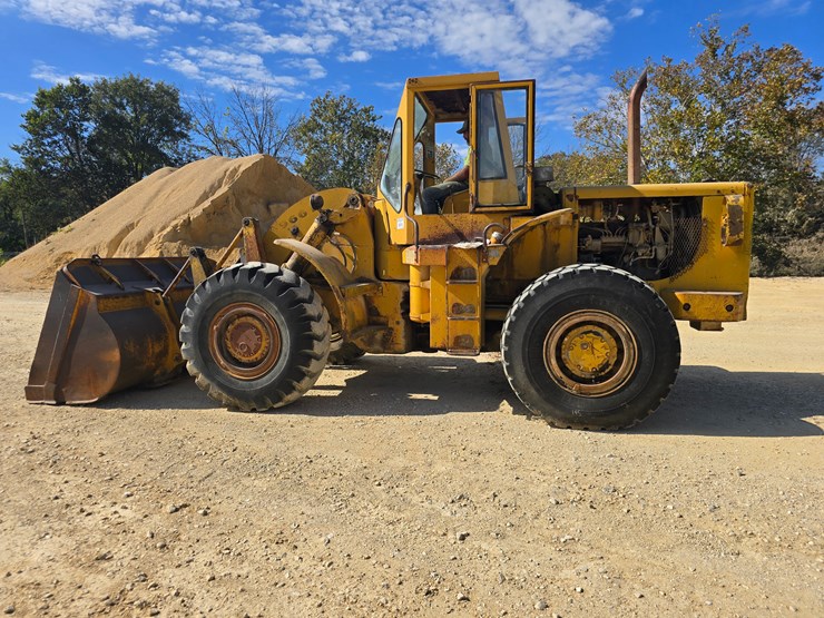 caterpillar-966b-image-10