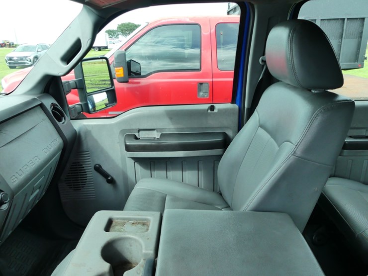 2016-ford-f450-xl-image-11