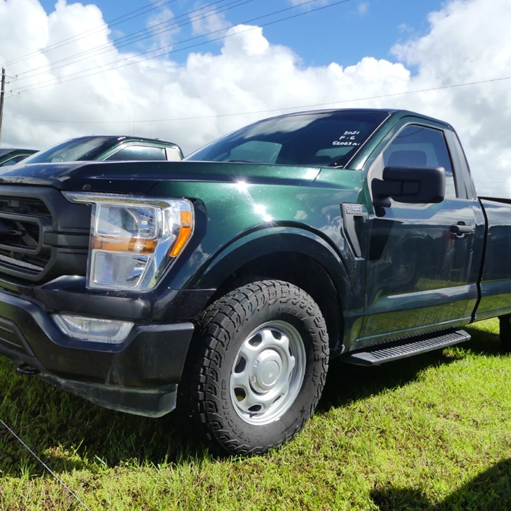 2021 FORD F150 XL