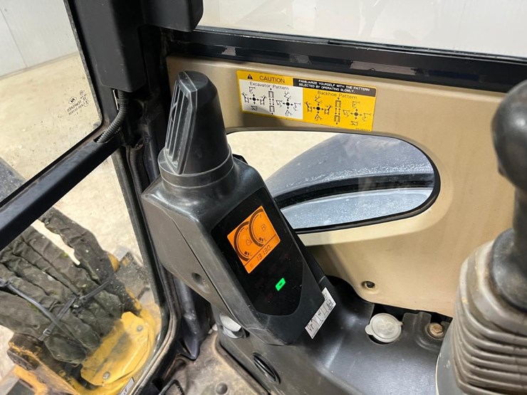 deere-27d-image-27