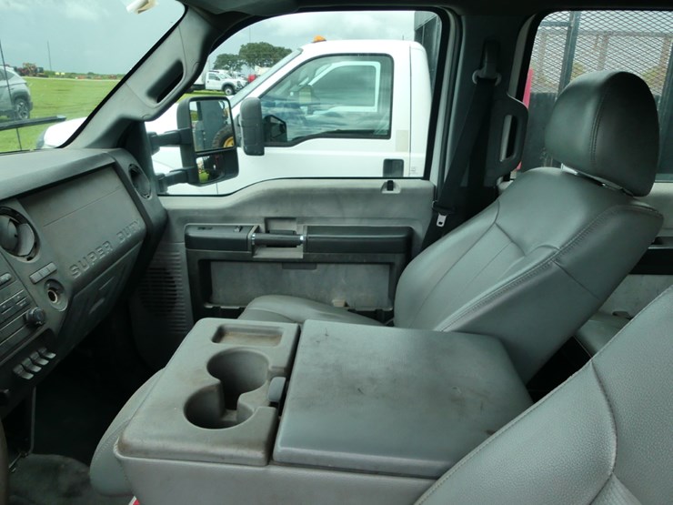 2012-ford-f350-xl-image-13
