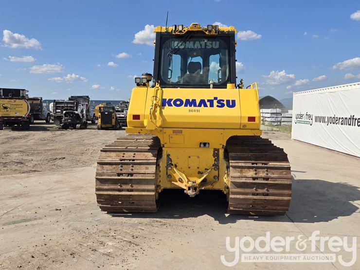 2022-komatsu-d65px-18-image-4