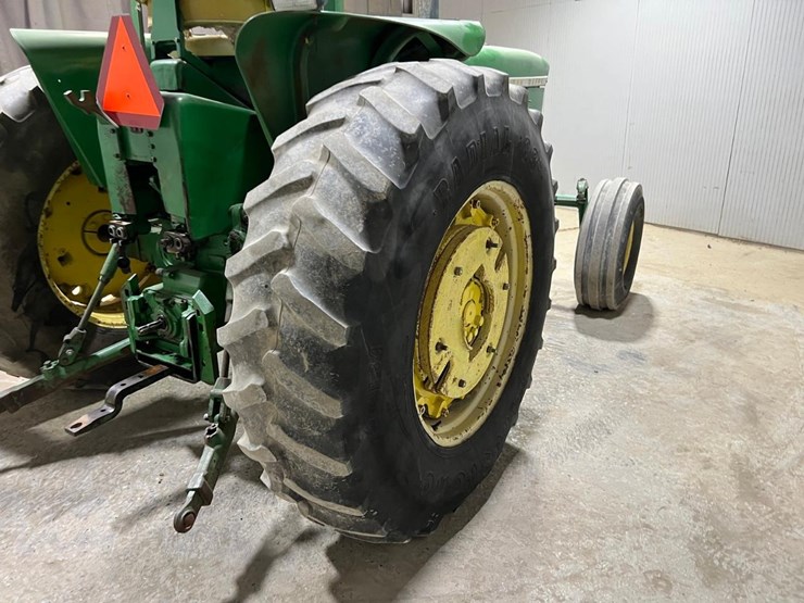 john-deere-4020-image-15