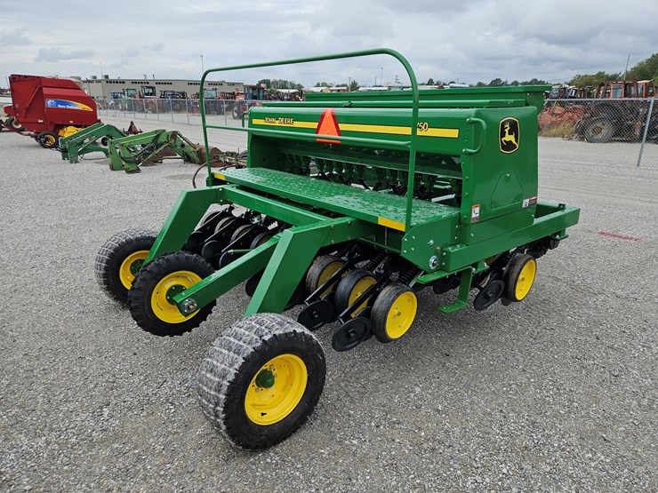 1994-john-deere-750-image-11
