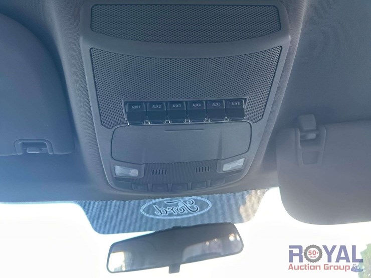 2017-ford-f350-image-32