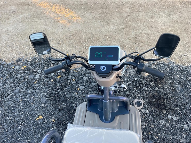 irgc40-trike-image-5
