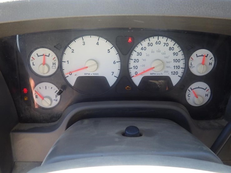 2006-dodge-1500-image-21