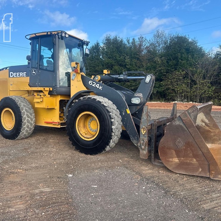 2017 DEERE 624KII