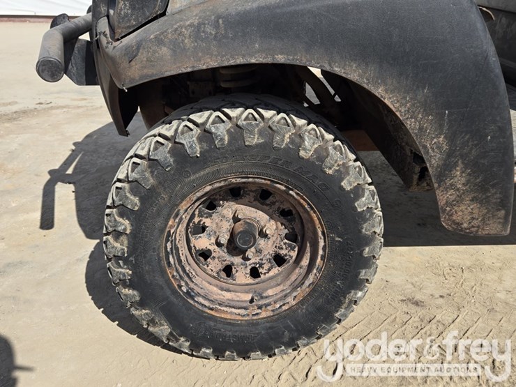 2019-club-car-carryall-1700-image-12