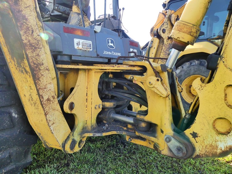 2006-deere-410g-image-6
