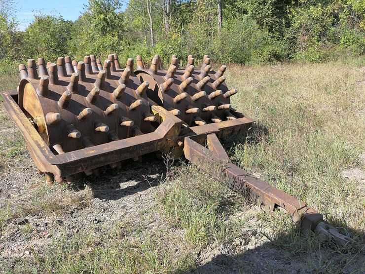 letourneau-48x48-double-drum-sheepsfoot-roller-image-1