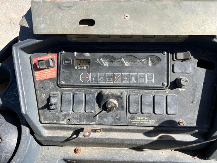 deere-310g-image-25