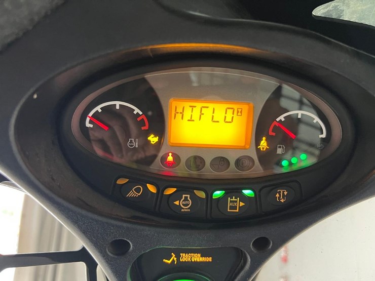 2019-bobcat-t770-image-25