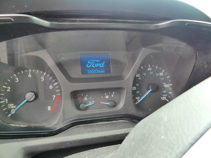 2017-ford-transit-image-13