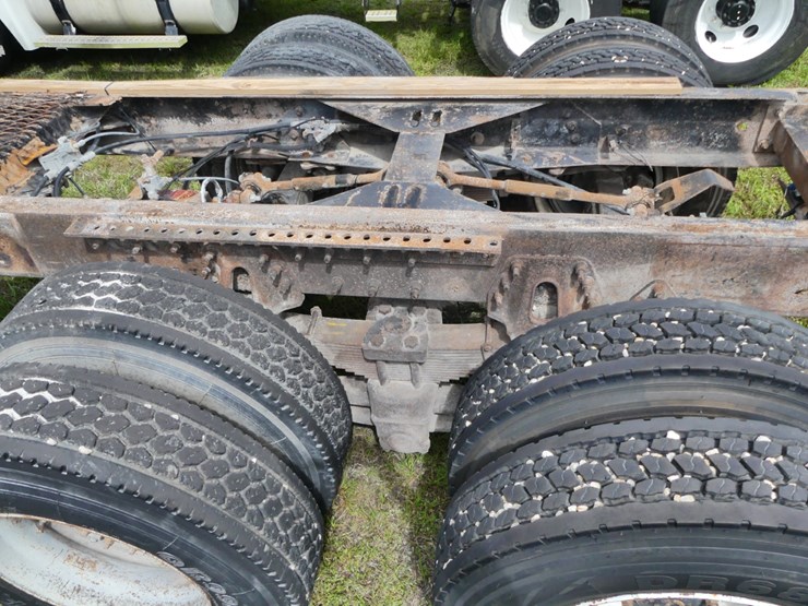2000-mack-ch613-image-5