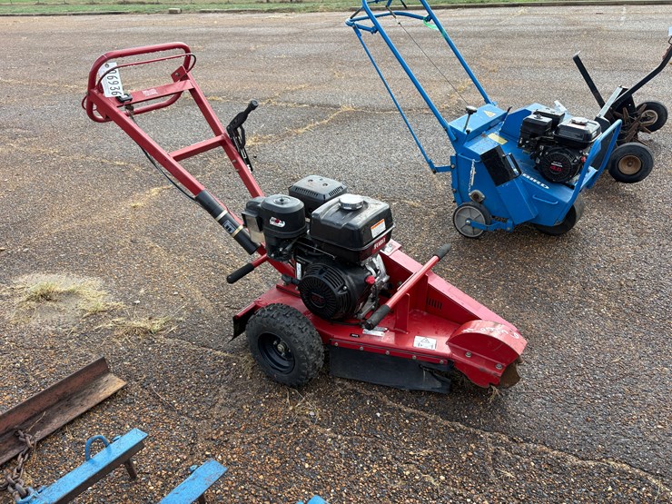 #6936-•-toro-stump-grinder-image-3