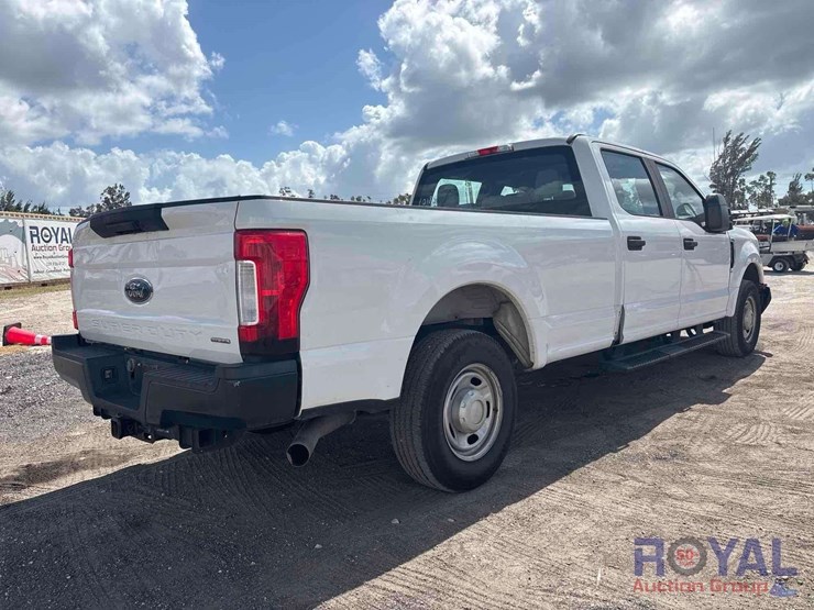 2017-ford-f250-image-28