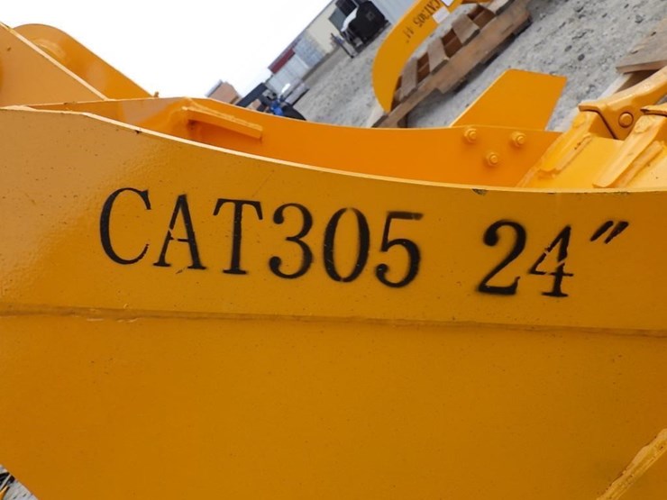 caterpillar-305-image-5
