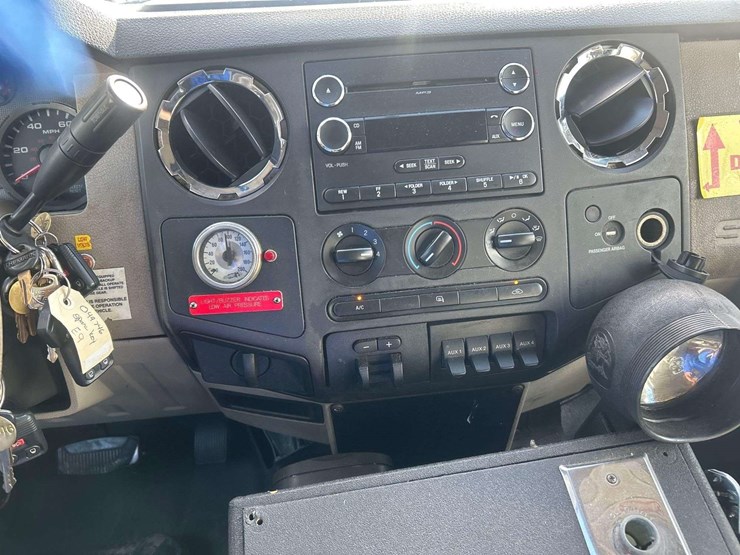 2009-ford-f450-image-15