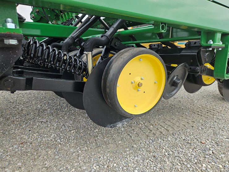 1994-john-deere-750-image-5