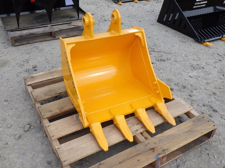 caterpillar-305-image-4