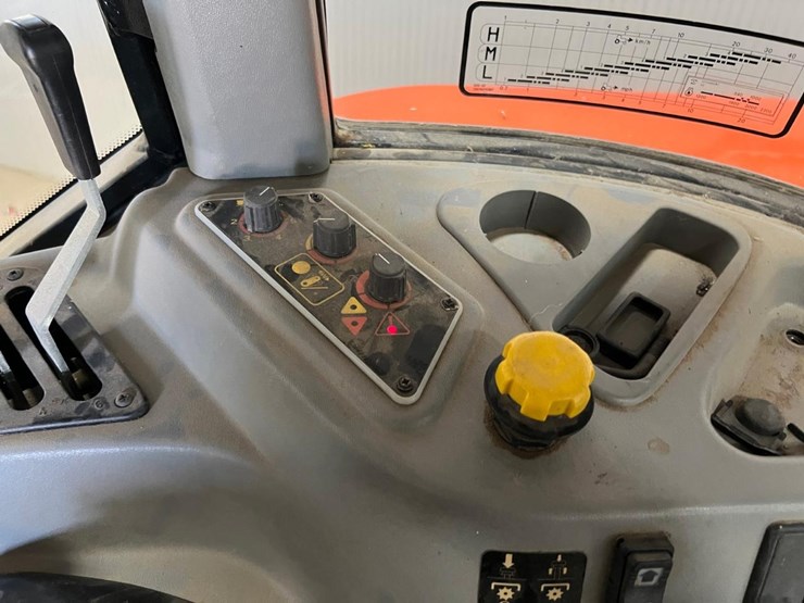 agco-lt70-image-28