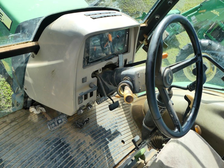 john-deere-5603-image-11