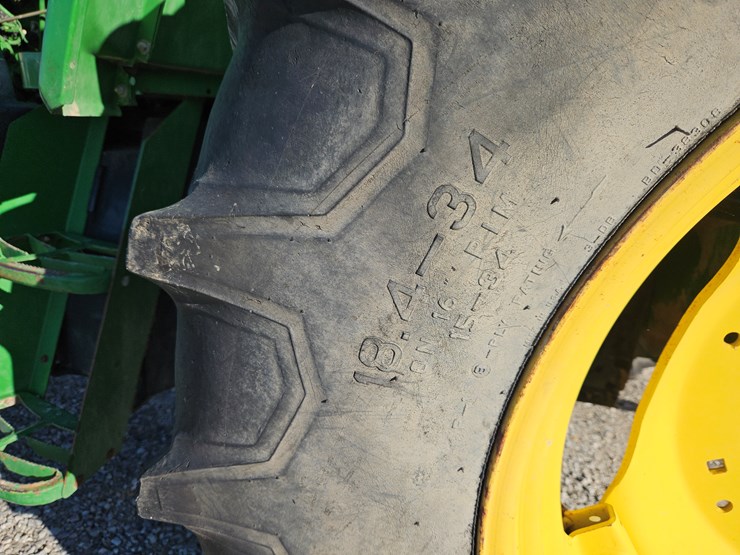2003-john-deere-6403-image-13