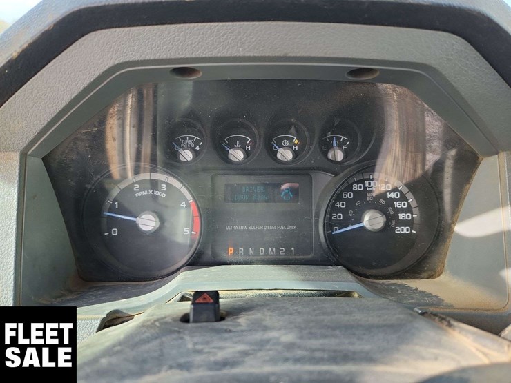 2016-ford-f550-image-13