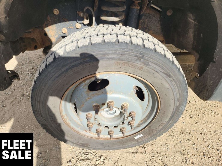 2016-ford-f550-image-33