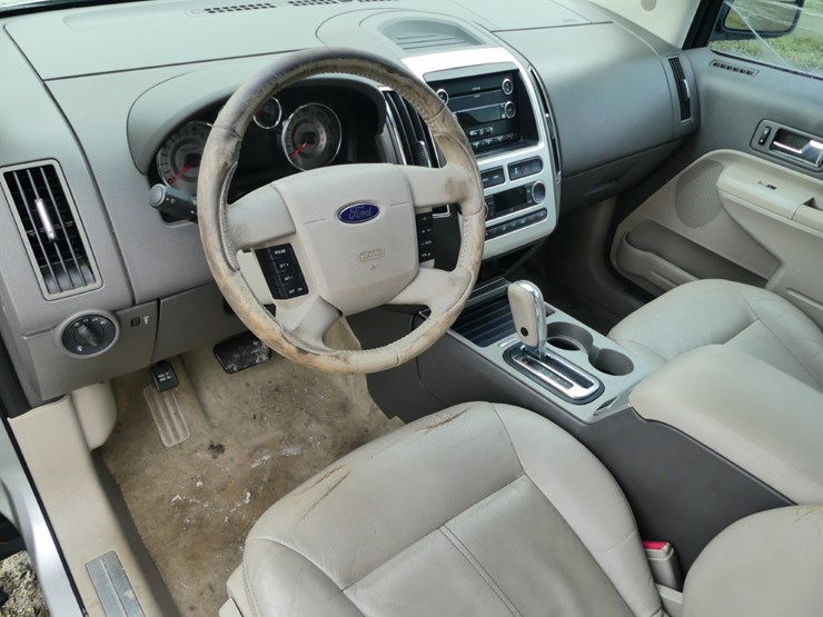 2009-ford-edge-image-11