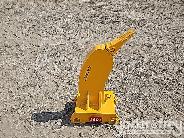 2025-caterpillar-305-image-6