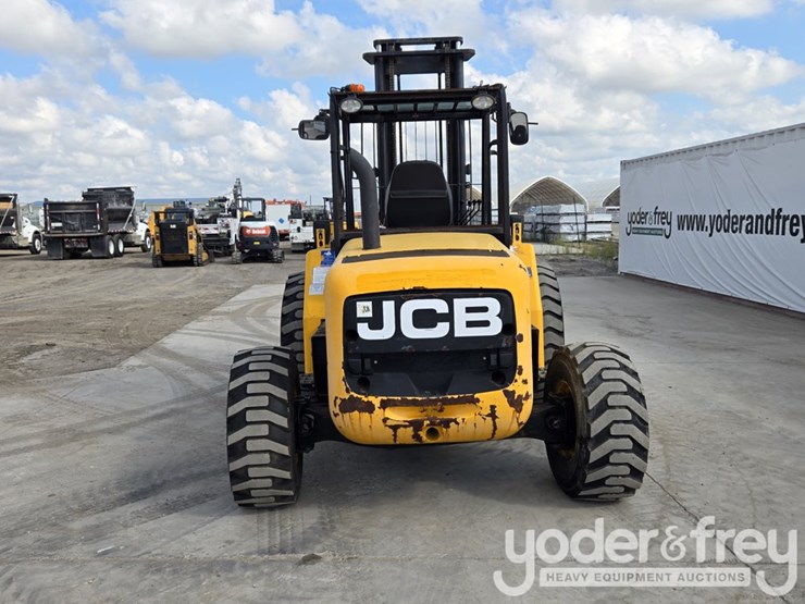2017-jcb-930-image-4