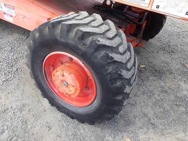 snorkel-telescopic-boom-lift-image-32