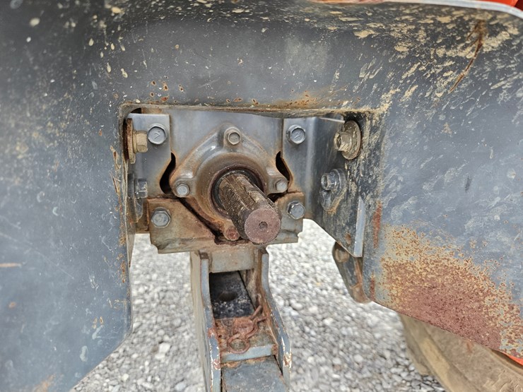kubota-l3830-image-15