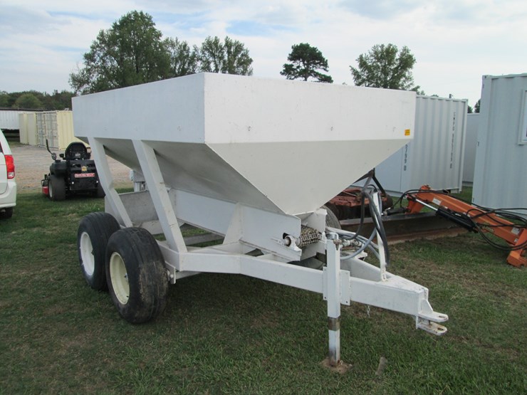 #56-•-adams-fertilizer-buggy-inv-#-29550-image-2