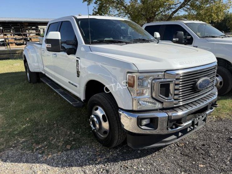 2021-ford-f350-image-3