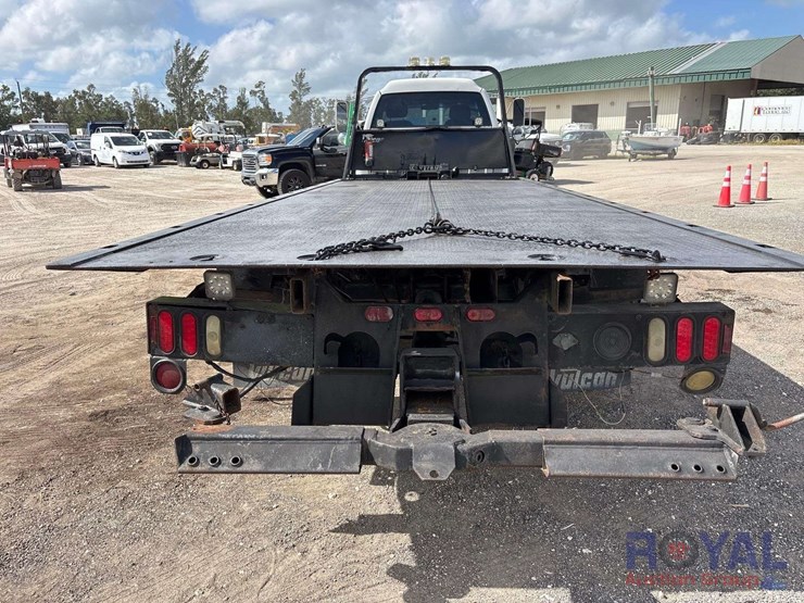 2003-ford-f550-image-27