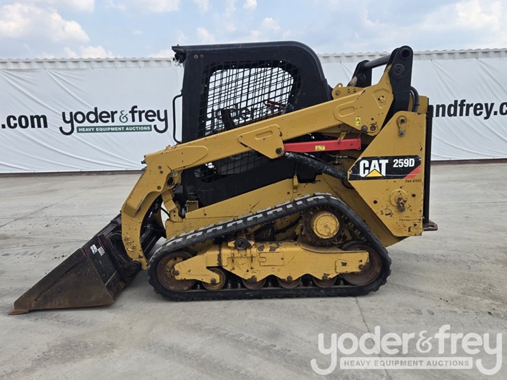 2016-caterpillar-259d-image-2