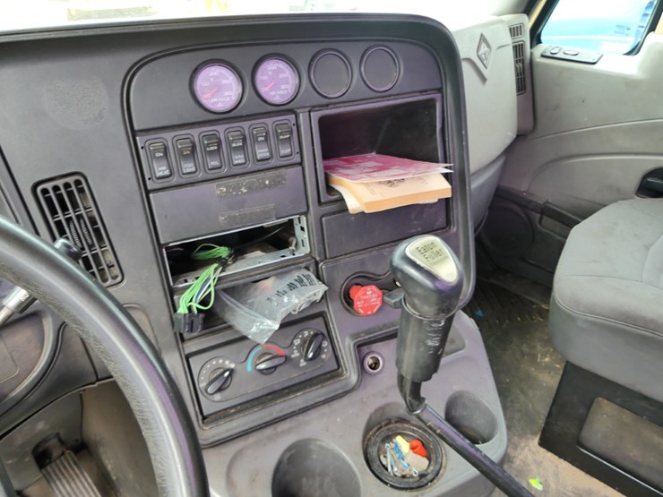 2009-international-prostar-image-10