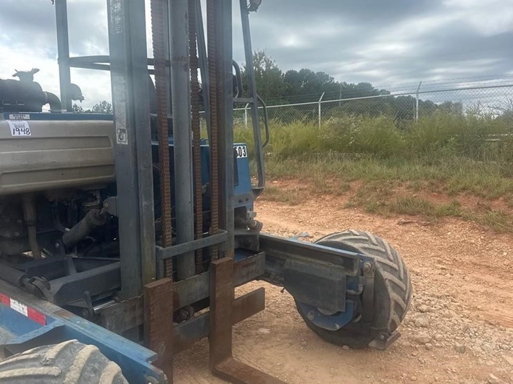 2006-moffett-m5500-image-8